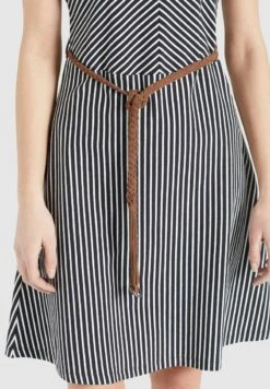 Khujo LEIFA - Freizeitkleid - Dunkelblau-weiß Gestreift -Khujo Geschäft f13b10be080145fcb2edf6ef1d8218ff