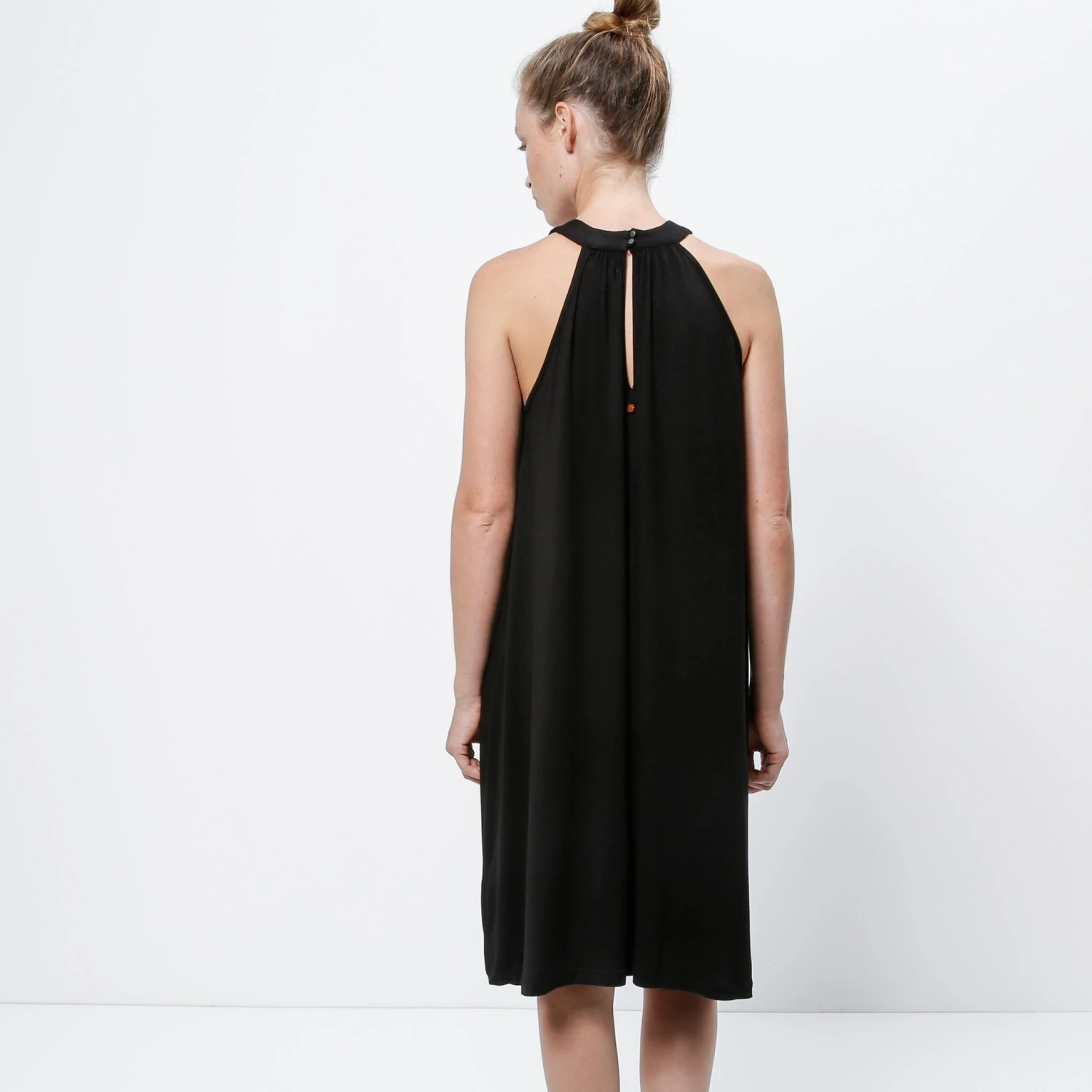 Khujo Jerseykleid Lekika 2 In Black 7 Khujo Jerseykleid Lekika 2 In Black – Bild 7