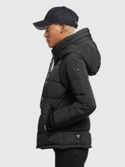 Khujo Steppjacke "Joilee" In Schwarz -Khujo Geschäft khujo steppjacke joilee in schwarz 2